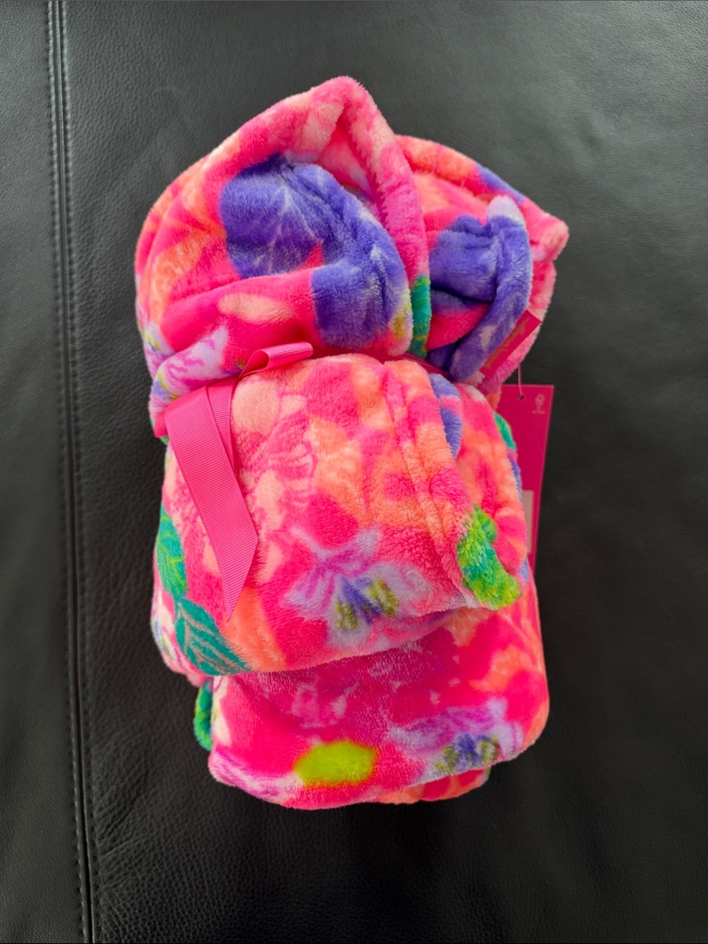 Lilly Pulitzer Plush Floral Throw in Bright Pink & Purple